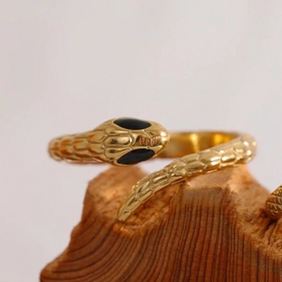 NEW 18K Gold Plated Snake Serpent Ring - Picture 5 of 6